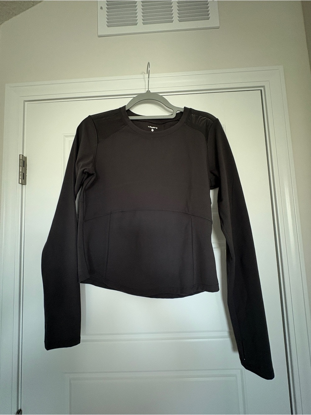 WOMEN'S Long Sleeve Layer 8 Performance Top - Charcoal Gray